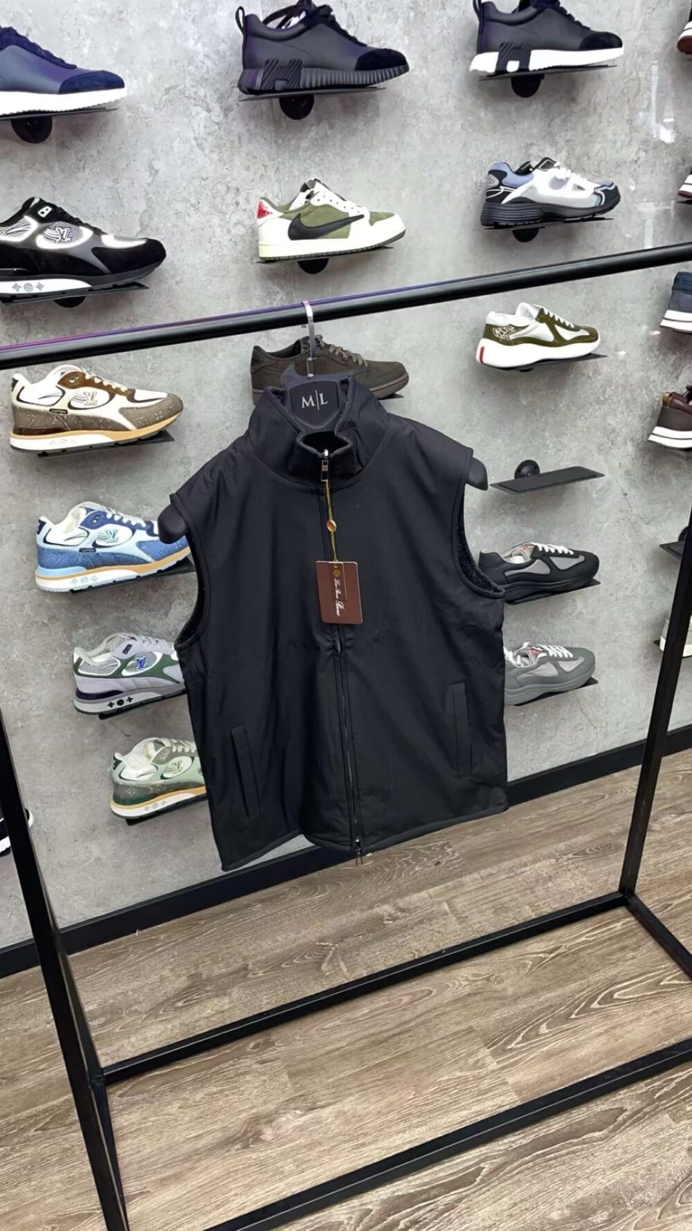 Loro piana Bodywarmer Black
