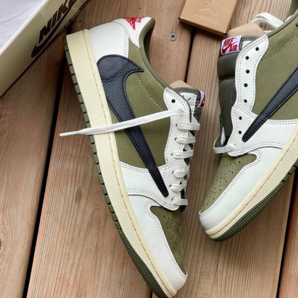 Nike Air Jordan Travis Scott Olive Green - 44